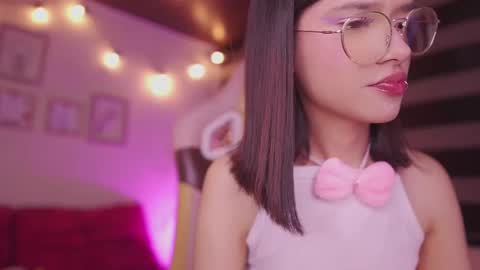 Snapshot of lana_dreams_ chatting on November 2025 03:17:01 AM Lana online show from November 2025 03:17:01 AM