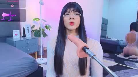 valentino moon online show from March 2026 11:53:02 PM