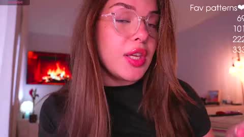 Snapshot of lana_rosy chatting on September 2025 08:44:02 PM Alana online show from September 2025 08:44:02 PM