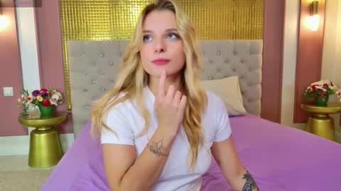 Lana online show from September 2025 09:20:01 AM