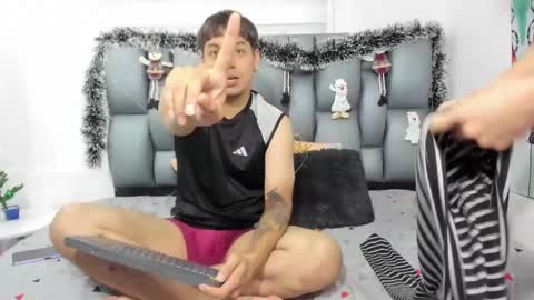 Snapshot of lana_steve chatting on December 2024 09:48:01 PM Lana and Steve online show from December 2024 09:48:01 PM