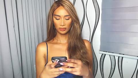 Snapshot of lanadel_hilton chatting on February 2025 01:56:01 AM Lana online show from February 2025 01:56:01 AM