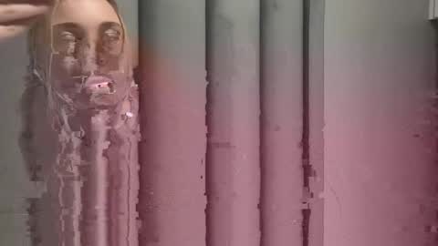 lanademira online show from February 2026 08:35:02 PM