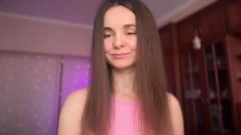 Lana online show from February 2025 12:14:02 PM