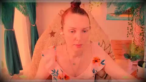 Lana Radiance online show from August 2026 10:28:02 AM