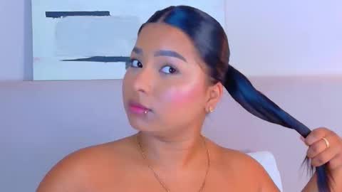 Lana online show from March 2026 11:37:01 PM