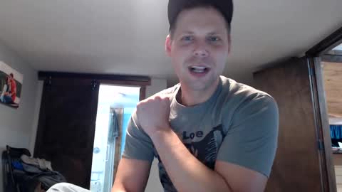 Snapshot of lancehardin chatting on February 2025 12:43:02 AM Lance online show from February 2025 12:43:02 AM