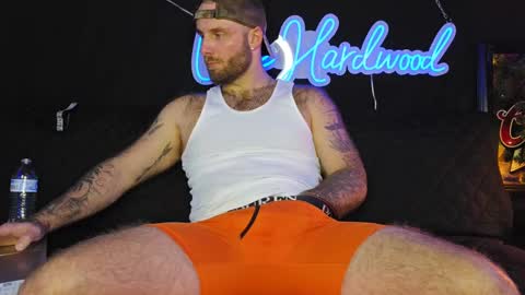 Snapshot of lancehardwood222 chatting on December 2024 02:07:02 AM LANCE online show from December 2024 02:07:02 AM