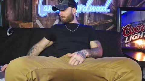 Snapshot of lancehardwood222 chatting on March 2025 01:58:01 AM LANCE online show from March 2025 01:58:01 AM