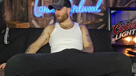 Snapshot of lancehardwood222 chatting on March 2025 01:23:01 AM LANCE online show from March 2025 01:23:01 AM