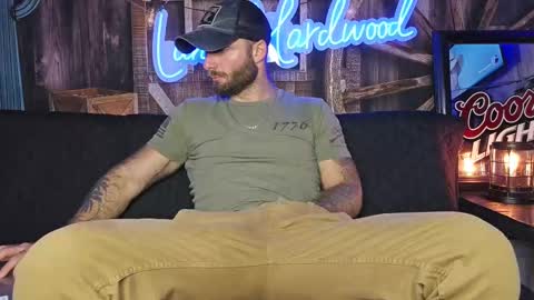 Snapshot of lancehardwood222 chatting on September 2025 12:01:01 AM LANCE online show from September 2025 12:01:01 AM