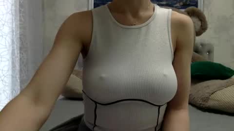 Snapshot of langoria chatting on October 2025 12:35:02 PM langoria online show from October 2025 12:35:02 PM