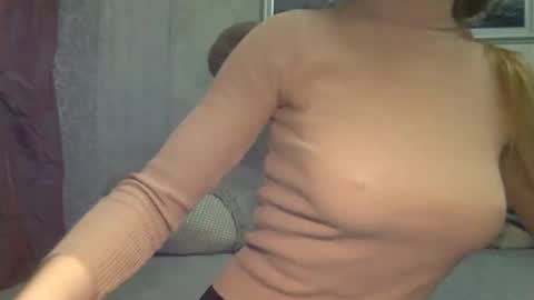 langoria online show from November 2025 03:00:01 PM