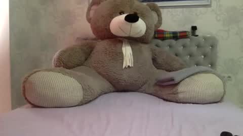 langoria online show from June 2026 03:38:02 PM