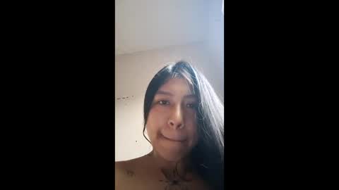 Snapshot of lanmy_007 chatting on October 2025 08:30:01 PM Lili online show from October 2025 08:30:01 PM