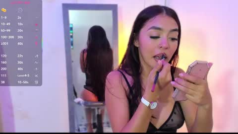 Snapshot of lanna_brunette chatting on June 2026 01:31:01 PM lanna_brunette online show from June 2026 01:31:01 PM
