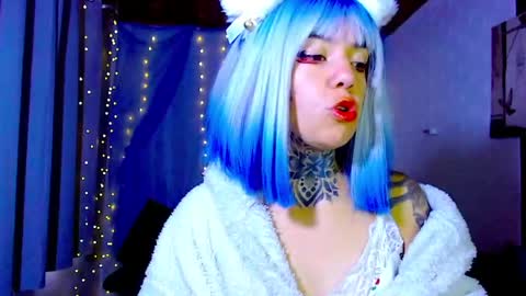 Snapshot of lannie_gonzales chatting on May 2026 12:43:01 PM LANNIE online show from May 2026 12:43:01 PM