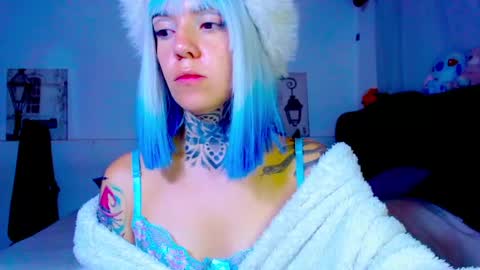 Snapshot of lannie_gonzales chatting on May 2026 04:25:01 PM LANNIE online show from May 2026 04:25:01 PM