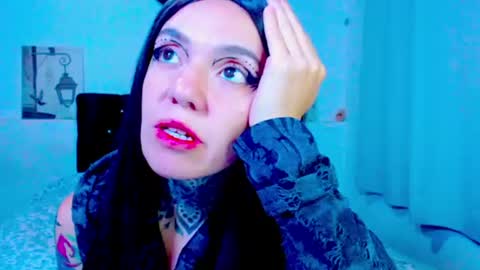 Snapshot of lannie_gonzales chatting on June 2026 02:44:02 AM LANNIE online show from June 2026 02:44:02 AM