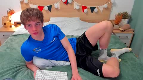 Fandi online show from November 2025 07:09:01 AM