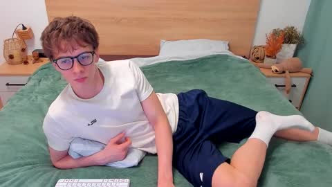 Fandi online show from November 2025 11:33:02 AM