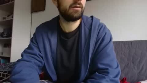 Snapshot of laraaan chatting on December 2024 01:17:01 PM laraaan online show from December 2024 01:17:01 PM