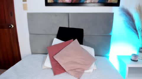  Lara Gold  online show from February 2025 03:55:02 AM