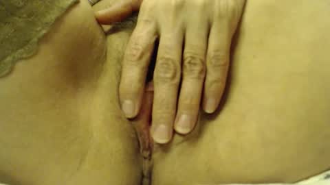 laralhotr online show from December 2025 07:19:02 PM