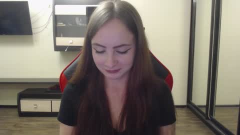 Snapshot of laralianna chatting on December 2024 06:27:01 PM Laralianna online show from December 2024 06:27:01 PM