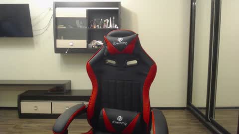 Snapshot of laralianna chatting on December 2024 09:40:02 PM Laralianna online show from December 2024 09:40:02 PM