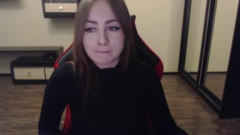 Snapshot of laralianna chatting on January 2025 04:52:01 AM Laralianna online show from January 2025 04:52:01 AM