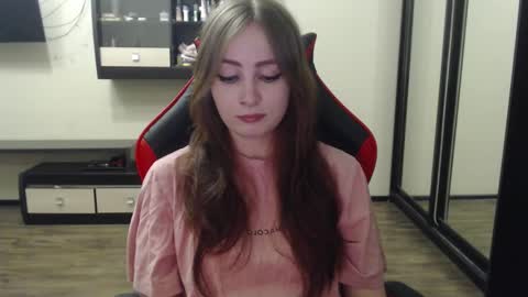 Snapshot of laralianna chatting on February 2025 08:09:01 PM Laralianna online show from February 2025 08:09:01 PM