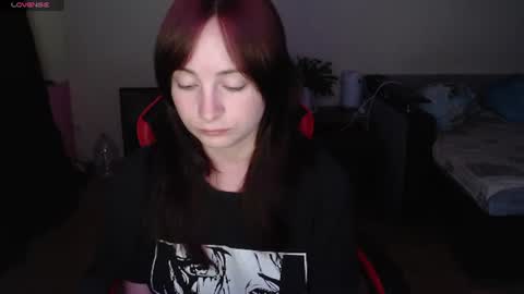 Laralianna online show from August 2026 06:32:01 PM