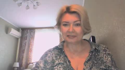 Snapshot of laramrs chatting on October 2025 01:53:02 PM laramrs online show from October 2025 01:53:02 PM