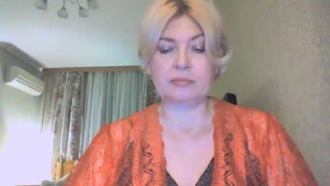 Snapshot of laramrs chatting on October 2025 04:52:02 PM laramrs online show from October 2025 04:52:02 PM