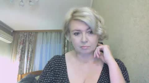 Snapshot of laramrs chatting on November 2025 02:02:01 PM laramrs online show from November 2025 02:02:01 PM