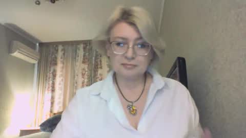 Snapshot of laramrs chatting on December 2025 11:04:02 AM laramrs online show from December 2025 11:04:02 AM