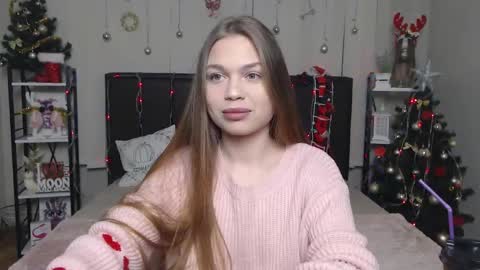 LaraPika online show from December 2025 06:03:01 PM