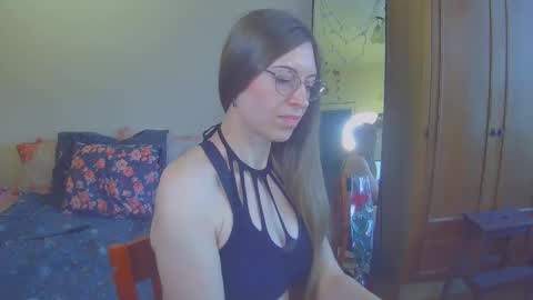 larawintersxxx online show from March 2025 04:00:02 PM