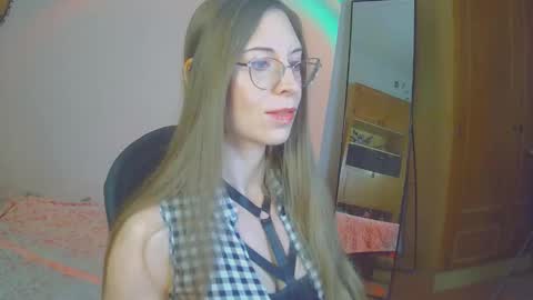 larawintersxxx online show from October 2025 09:22:01 PM