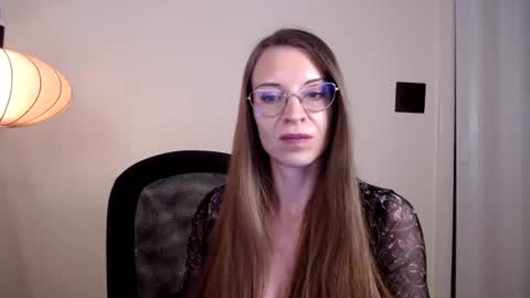 Snapshot of larawintersxxx chatting on July 2026 09:57:01 PM larawintersxxx online show from July 2026 09:57:01 PM