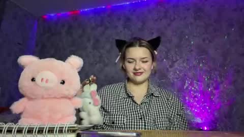 Nessie online show from April 2026 05:04:02 PM