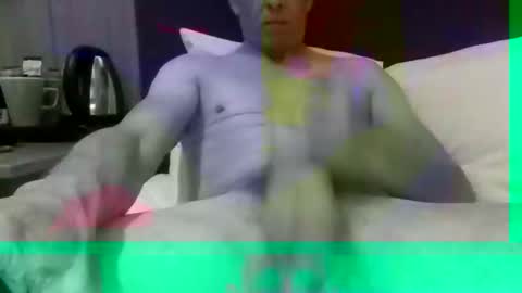 Snapshot of largo08 chatting on January 2025 06:23:01 PM largo08 online show from January 2025 06:23:01 PM