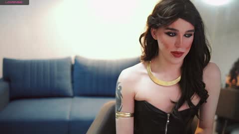 Snapshot of larisa_dolbimaya chatting on January 2025 03:54:01 PM Larisa Lavriki online show from January 2025 03:54:01 PM