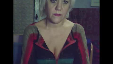 larisaq4ugo24 online show from February 2025 04:14:01 PM