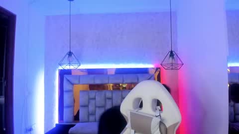  Lari online show from February 2025 03:45:01 AM