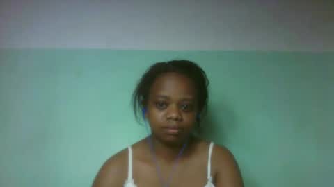 larissa645771 online show from September 2025 06:56:02 PM