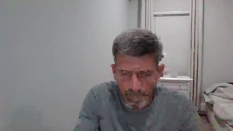 Snapshot of larry77733217 chatting on September 2025 01:50:01 AM larry77733217 online show from September 2025 01:50:01 AM