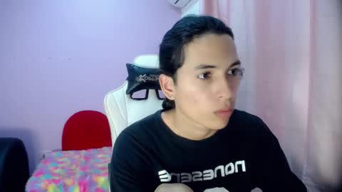 larry online show from March 2026 08:15:01 PM