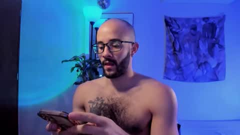 Snapshot of larry_stewart chatting on December 2025 12:32:01 PM larry_stewart online show from December 2025 12:32:01 PM